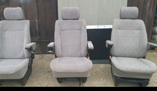VW T4 Pilotensitz Fahrersitz oder Beifahrersitz