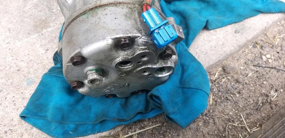 VOLKSWAGEN T4 KLIMAKOMPRESSOR PUMPE 2,5 TDI 102 PS
