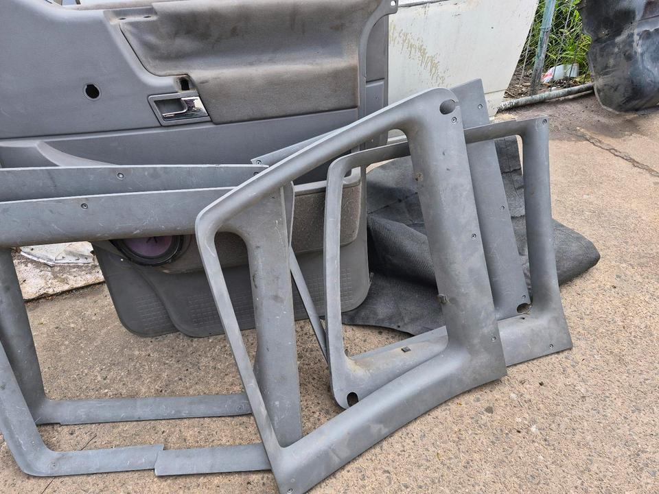 VW T4 Verkleidung oben links oder  Flügeltür