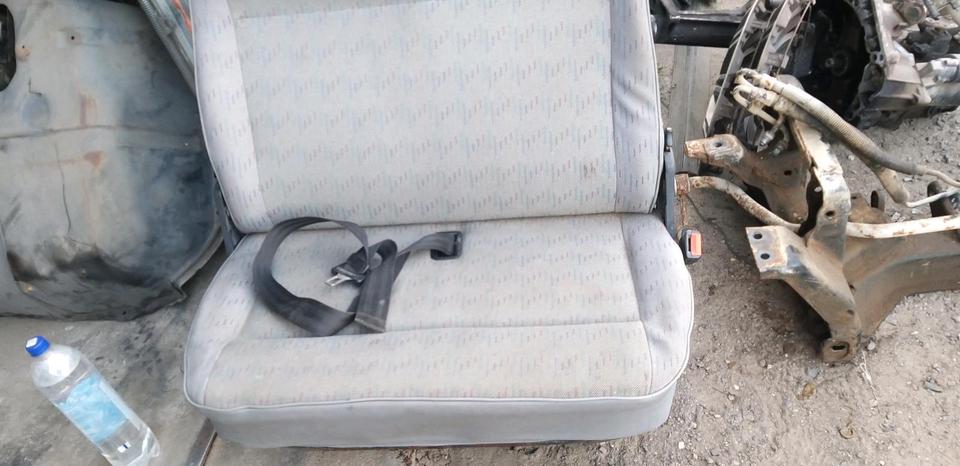 VW T4 Doppelsitzbank klappbar vorne