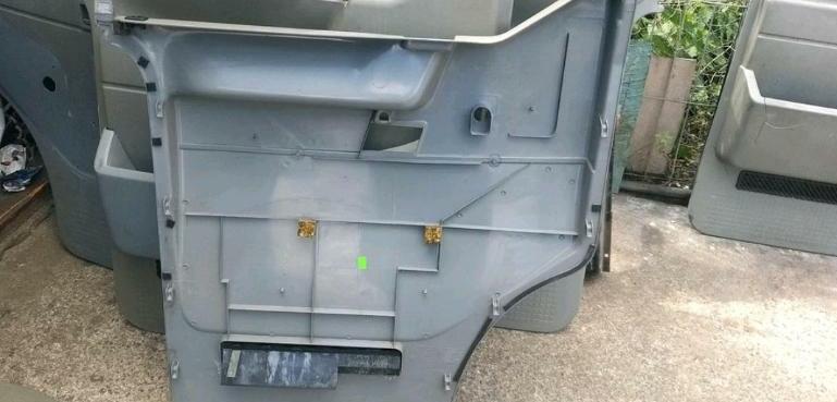VW T4 verschiedene Türverkleidung vorne