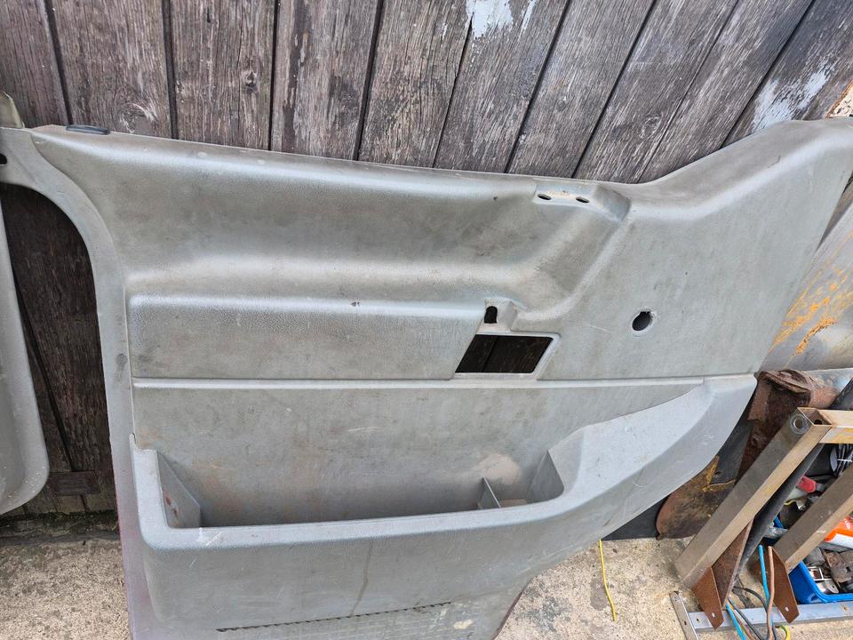 VW T4 Türverkleidung vorne links