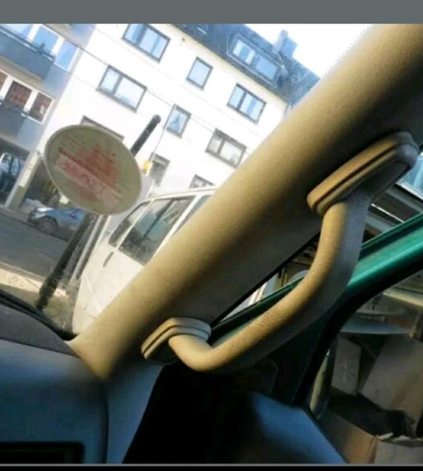 VW T4 Angstgriff mit Halteblech A-Säule rechts