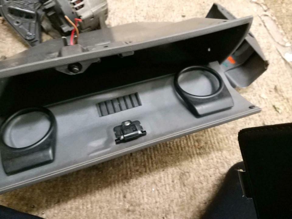 VW T4 Handschuhfach
