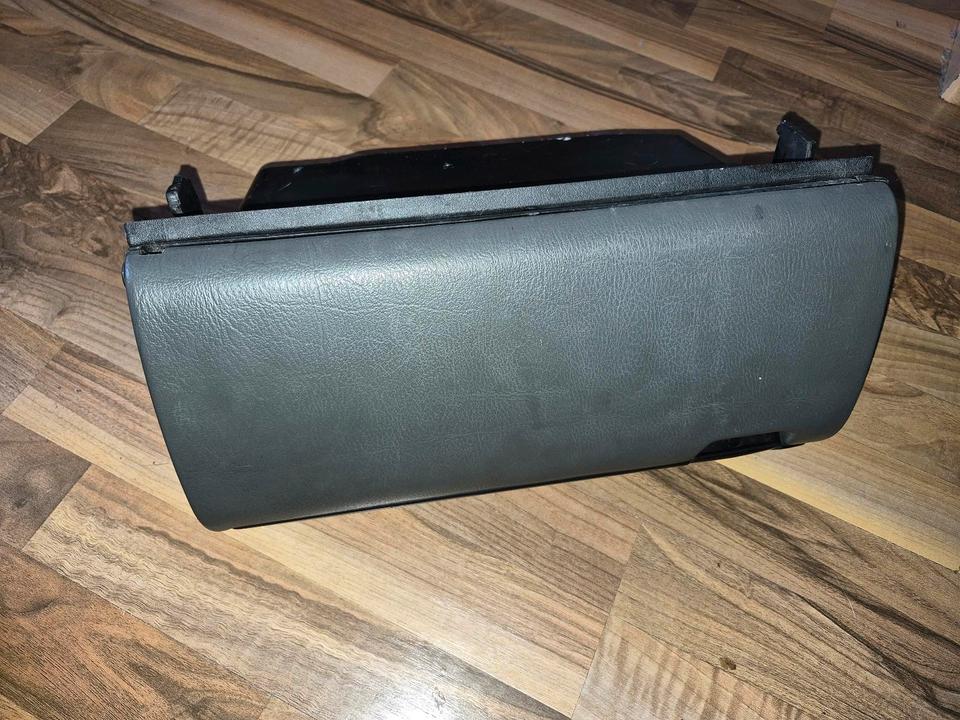 VW T4 Handschufach komplett oben