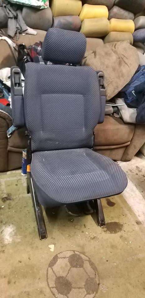 VW T4 Verschiedene Pilotensitze Fahrersitz/ Beifahrersitz