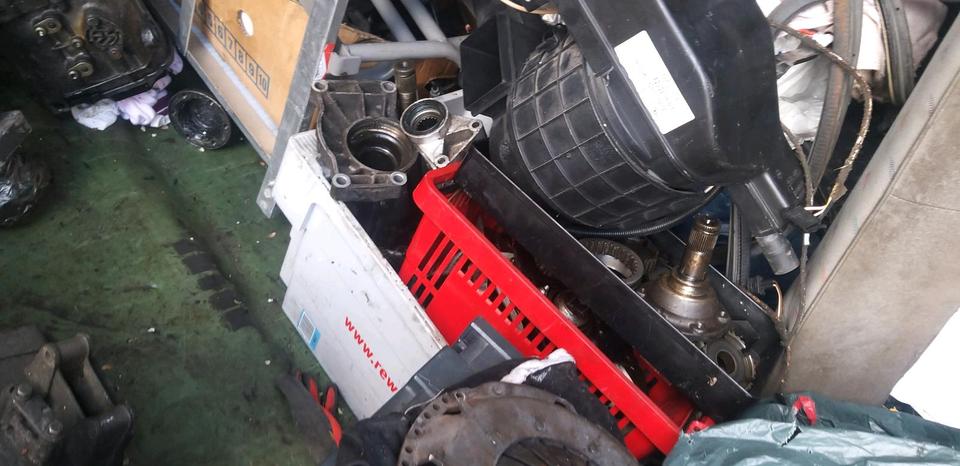 VW T4 ERSATZTEILE  SCHALTGETRIEBE 02B