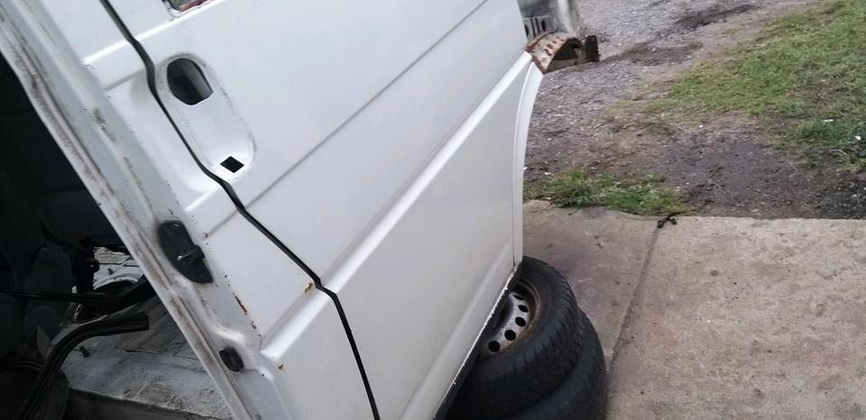 VW T4 Tür vorne links ab bj 96