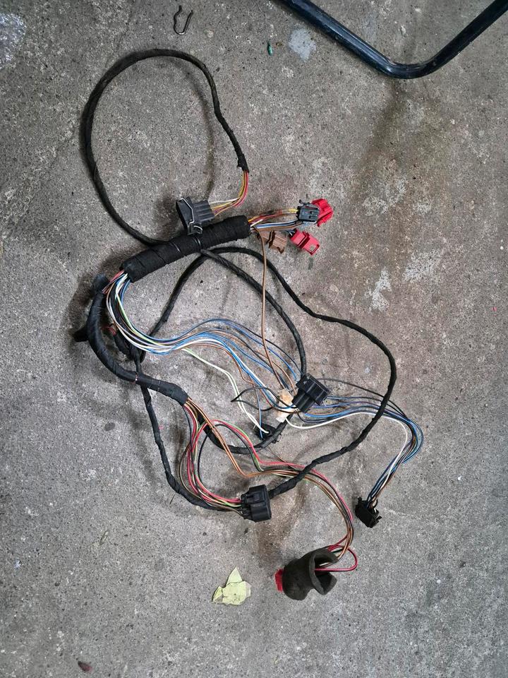 VW T4 Türkabelbaum  Elektrischer Fensterheber Spiegel links