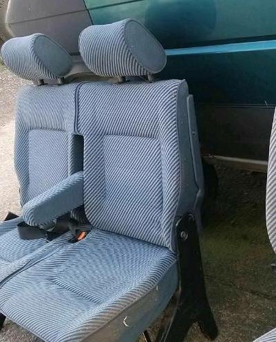 VW T4 Sitzbank mit Armlehnen zwete Reihe.