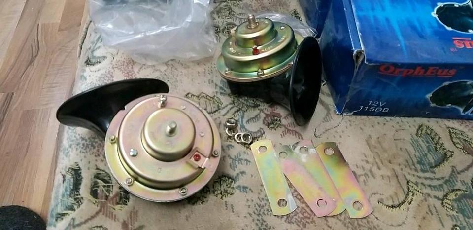 Wolga GAZ  24, 2410  Hupe (neu)
