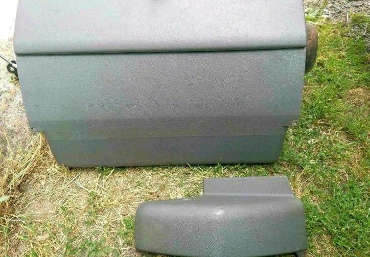 VW T4 Komplettes Handschuhfach mit Getränkehalter