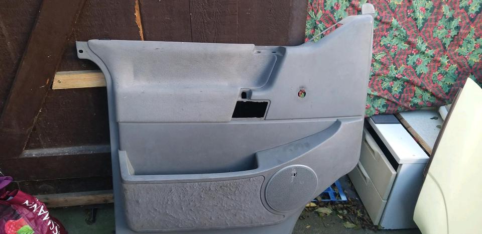 VW T4 Türverkleidung vorne links ab bj 96.