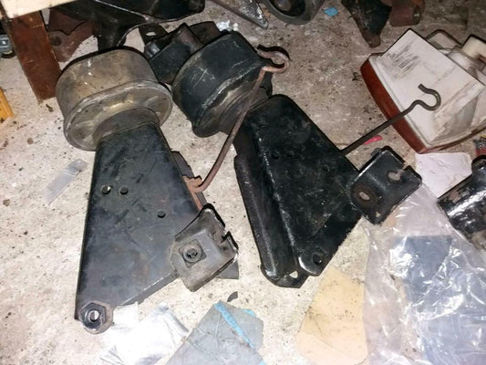 VW T4 Originale Motor / Getriebe Lager Stütze