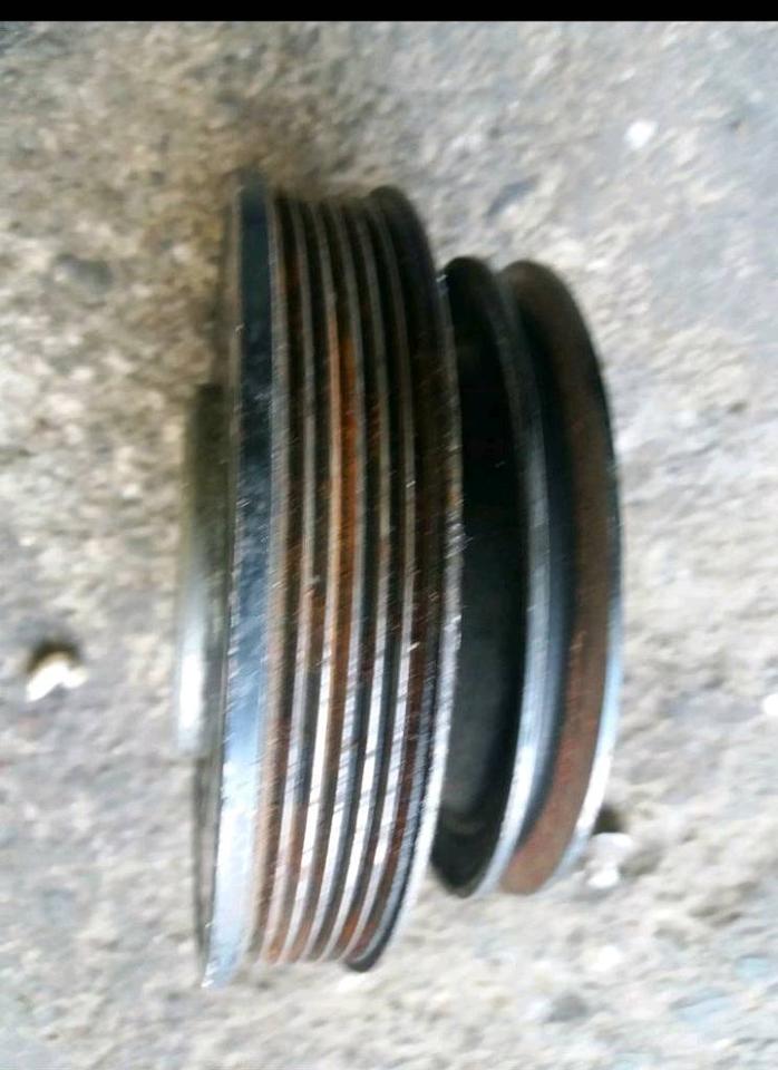 VW T4 Riemenscheiben Kurbellwelle servo 1,9 D 1 X oder 1,9 TD ABL