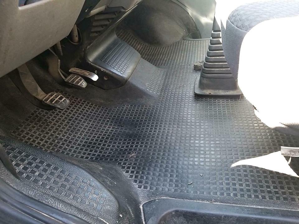 VW T4 Transporter Gummibodenbelag