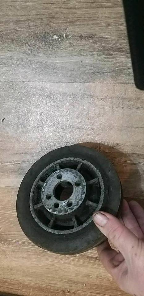 VW T4 Riemenscheiben Kurbellwelle servo 1,9 D 1 X oder 1,9 TD ABL