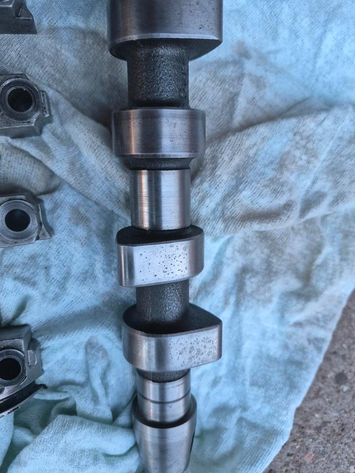 VW T4 1,9 D TD original Nockenwelle + Lager schalen